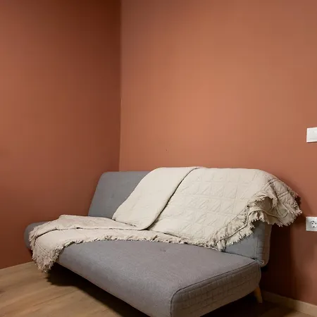 Center Gem - 5 Guests Апартамент *