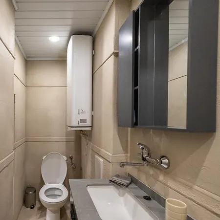 Center Gem - 5 Guests Варна